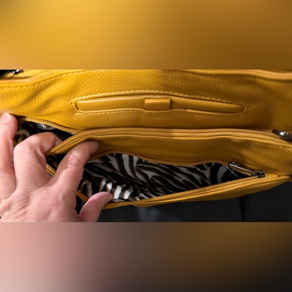 Lug Cable Car Bag NWT - Picture 2 of 6